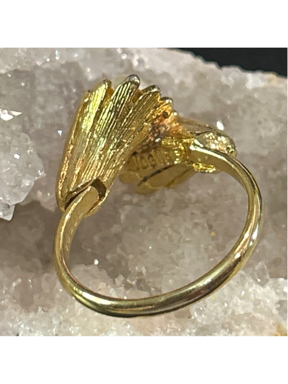 Women's Vogue Gold Tone faux Pearl Ring One Size 7 - Picture 3 of 6